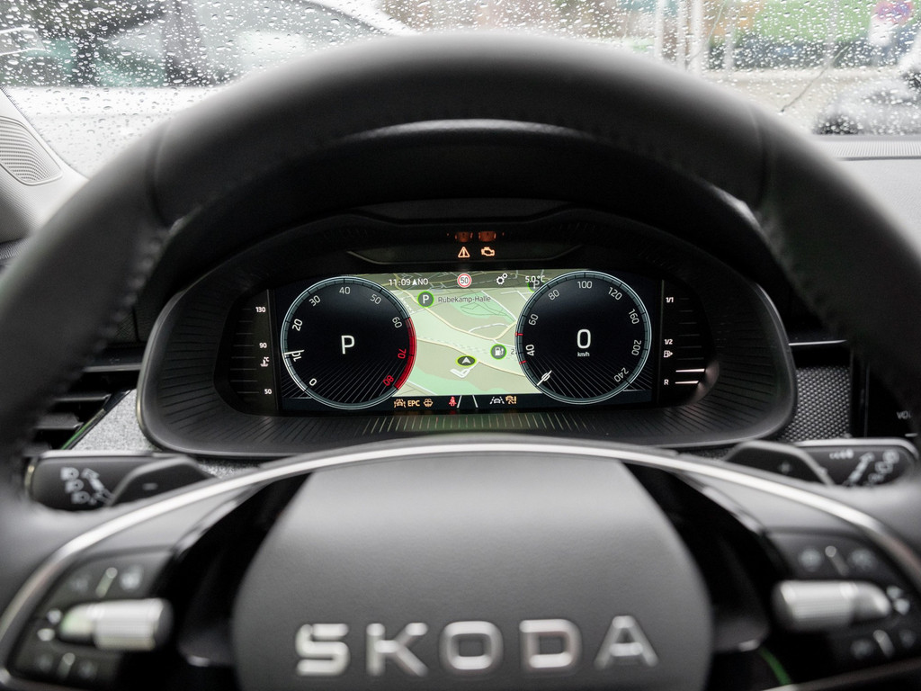 Bild 24 - Scala Tour 1.0 TSI DSG Navi Virtual ACC LED LM