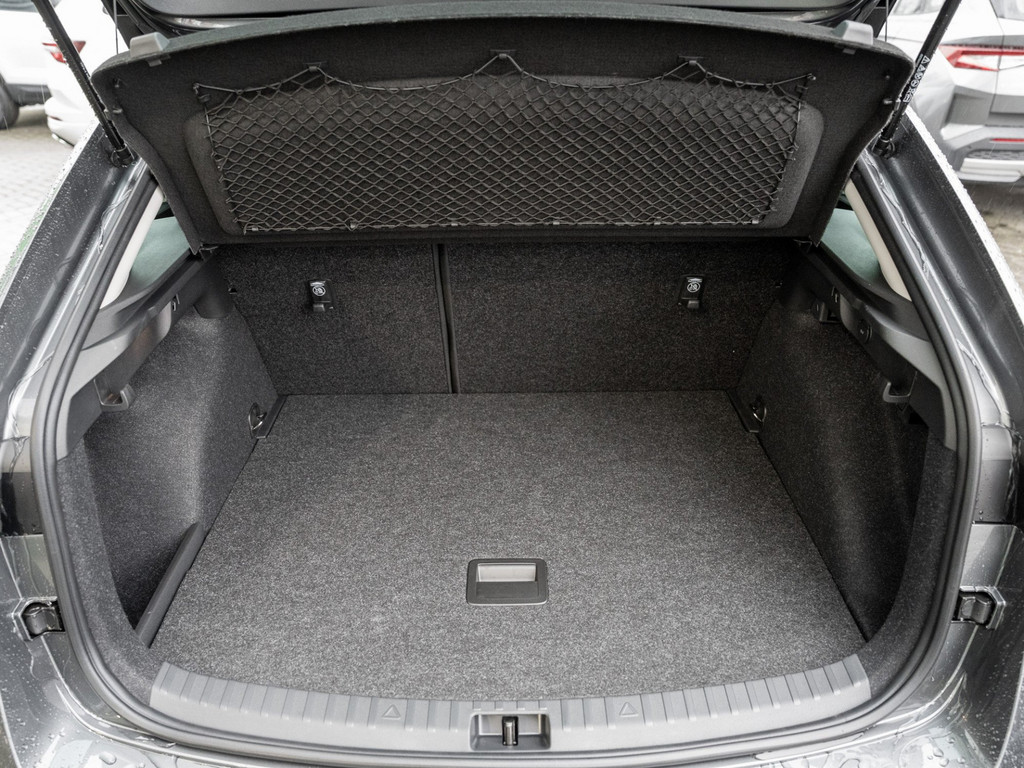 Bild 32 - Scala Tour 1.0 TSI DSG Navi Virtual ACC LED LM