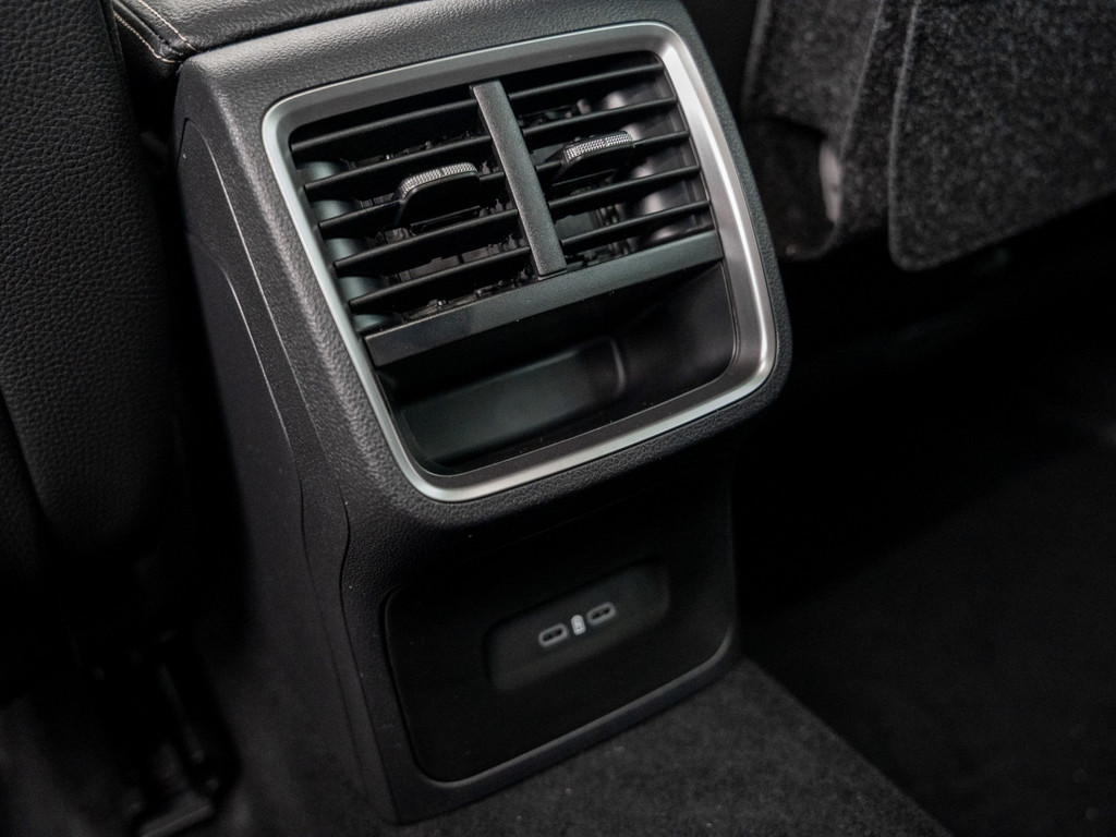 Bild 11 - Octavia Combi Balance 1.5 TSI DSG AHK Navi