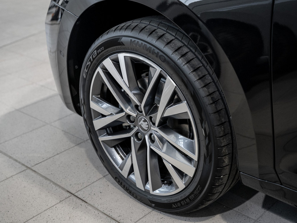 Bild 8 - Octavia Combi Balance 1.5 TSI DSG AHK Navi