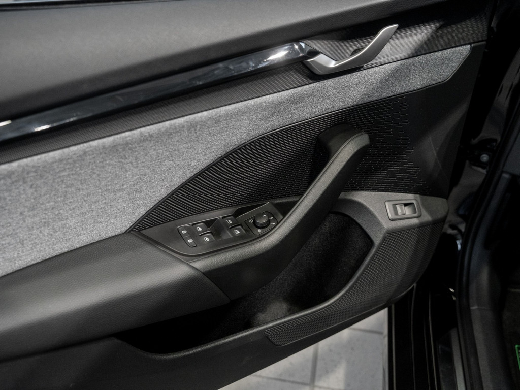 Bild 29 - Octavia Combi Balance 1.5 TSI DSG AHK Navi