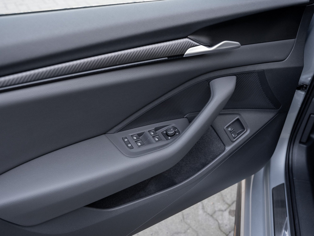 Bild 29 - Superb Combi Sportline 1.5 TSI