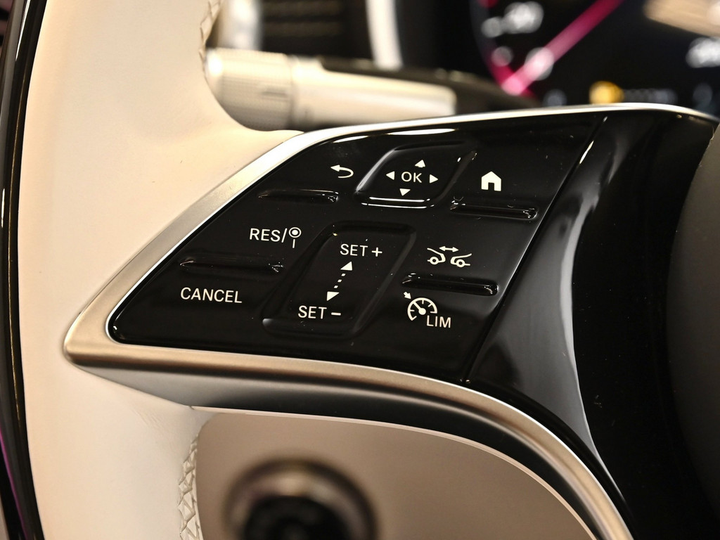 Bild 18 - SL 680 Maybach Monogram Series Pattern