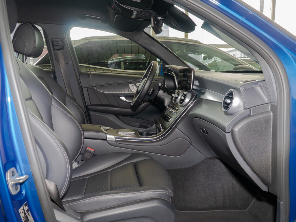 Bild 3 - GLC 300 de 4M AMG Sport