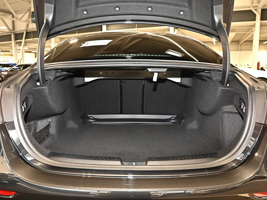 Bild 29 - E 220 d Avantgarde Advanced