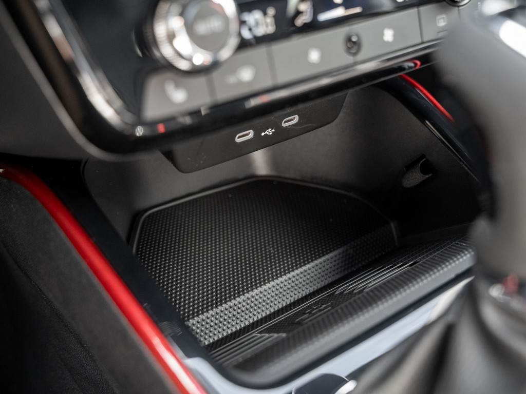 Bild 16 - Fabia Monte Carlo 1.0 TSI DSG Kam. Navi Virtual