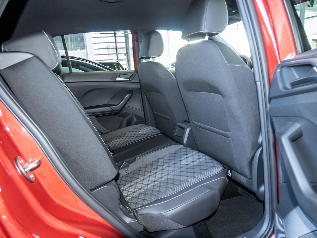 Bild 4 - T-Cross R-Line 1.0 l TSI DSG