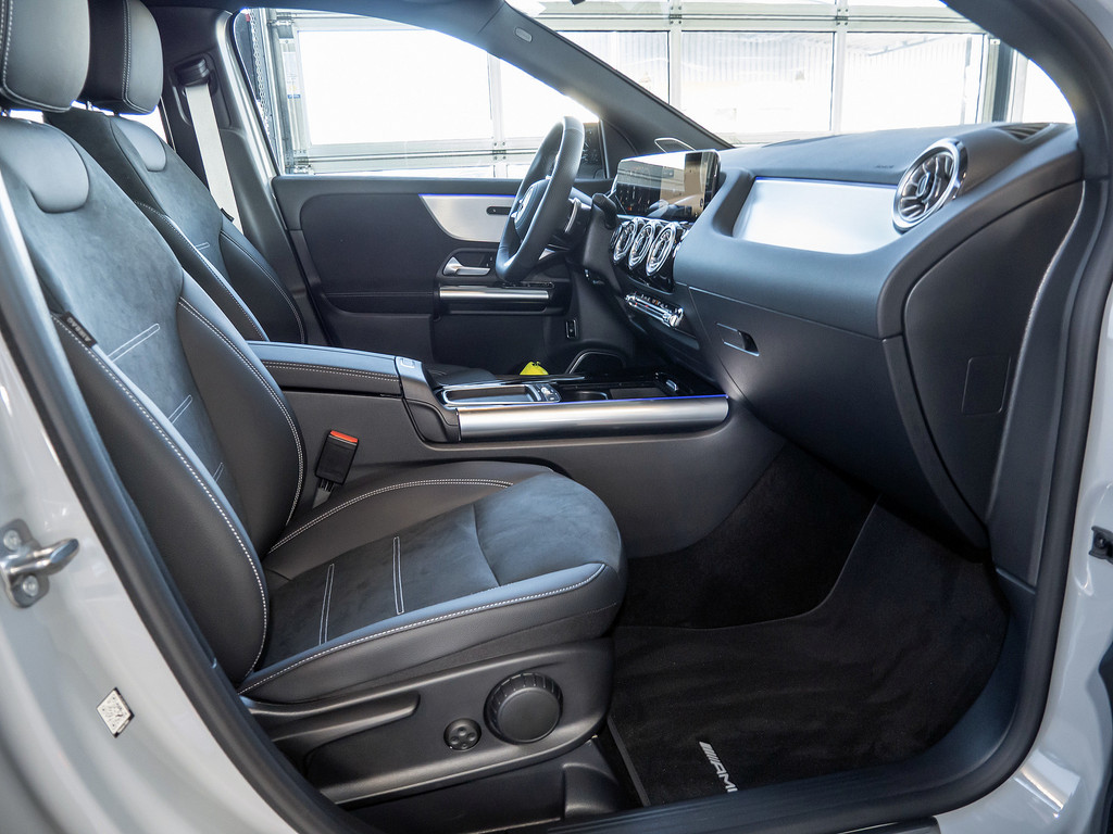 Bild 3 - GLA 220 d 4M Special Edition AMG
