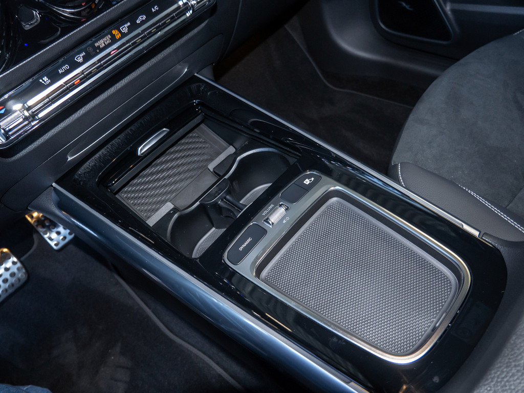 Bild 11 - GLA 220 d 4M Special Edition AMG