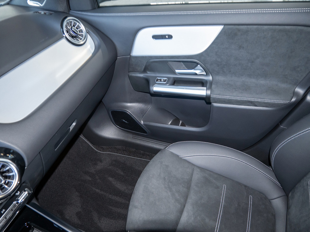 Bild 12 - GLA 220 d 4M Special Edition AMG