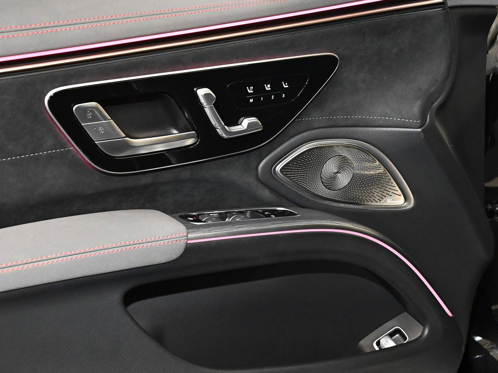 Bild 28 - EQS 53 AMG 4M + Dyn +