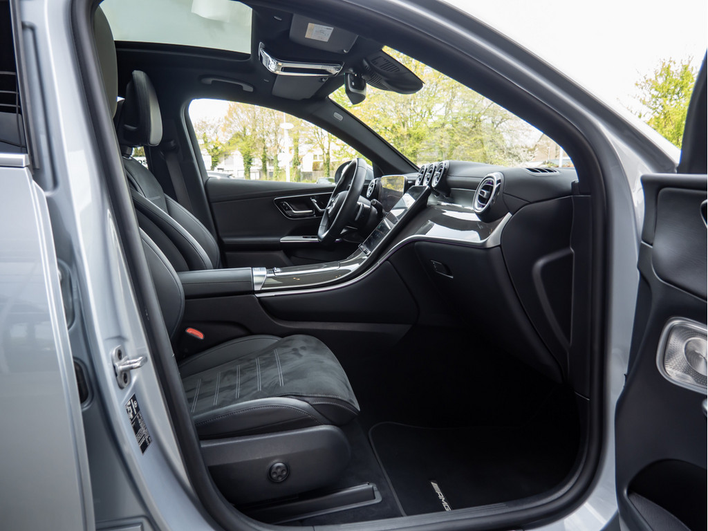 Bild 2 - GLC 300 d 4M Coupé AMG Sport Premium +