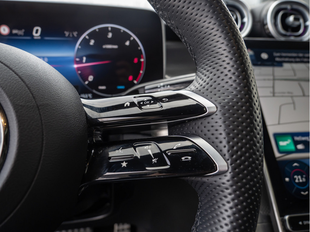 Bild 14 - GLC 300 d 4M Coupé AMG Sport Premium +