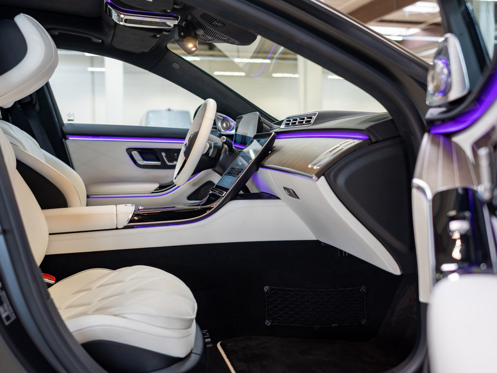 Bild 3 - S 680 4M Maybach Manufaktur Magno Firstclass