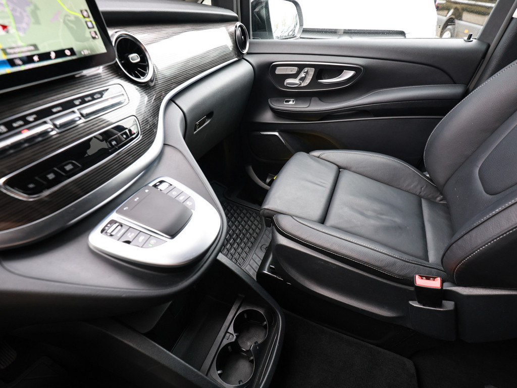 Bild 15 - V 300 d 4M AVANTGARDE EDITION Lang