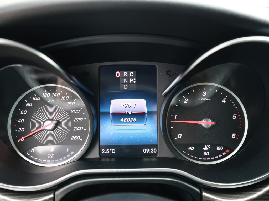 Bild 17 - V 300 d 4M AVANTGARDE EDITION Lang