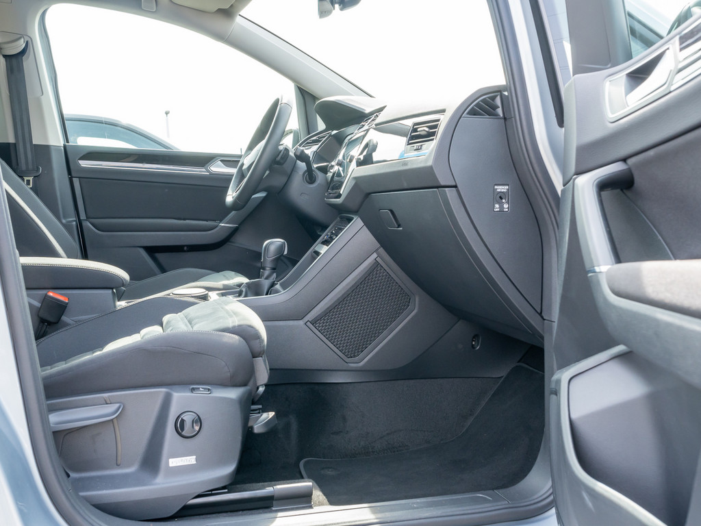 Bild 2 - Touran Highline 2,0 l TDI DSG