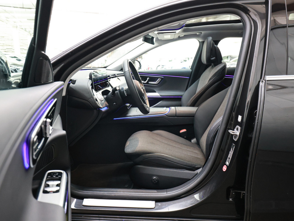 Bild 11 - E 200 T Avantgarde Advanced +