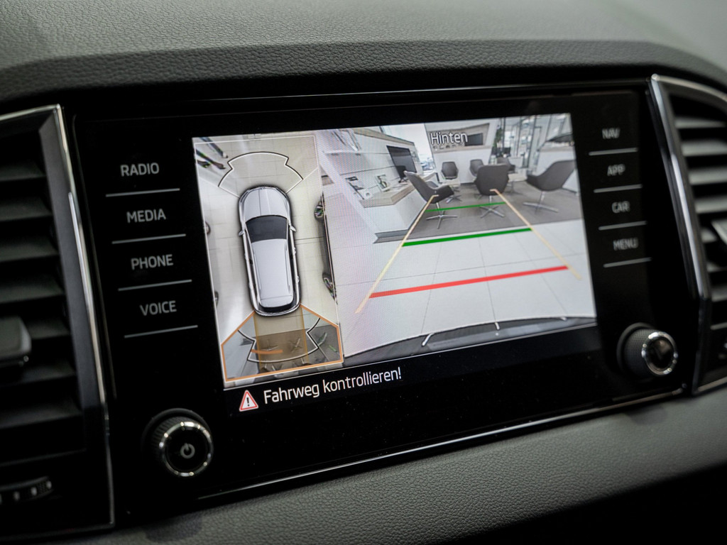 Bild 16 - Karoq Balance 1.5 TSI DSG AHK Navi Virtual ACC