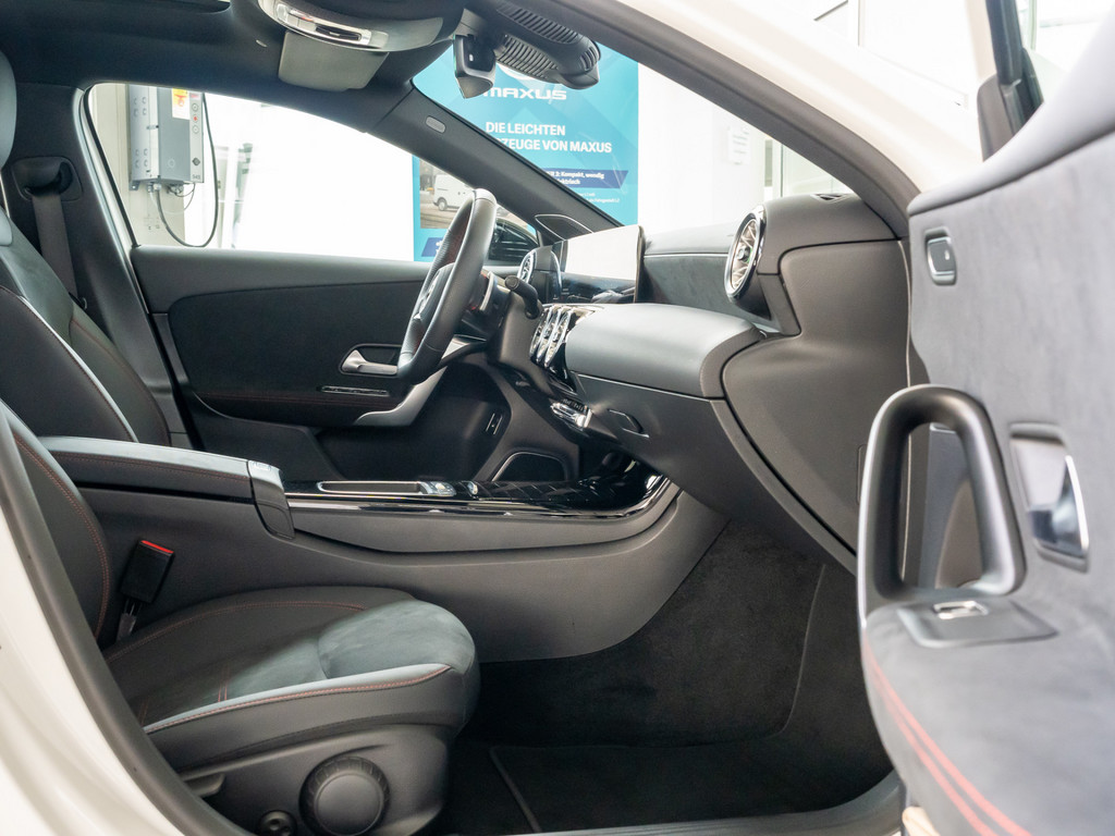 Bild 3 - A 250 e Limo AMG Sport Premium