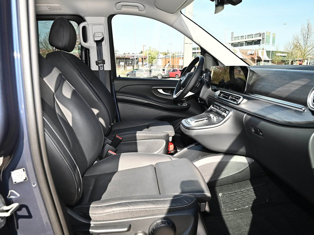Bild 3 - V 220 d 4MATIC AVANTGARDE Lang