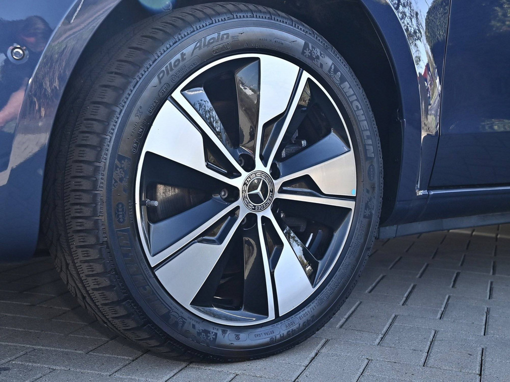 Bild 6 - V 220 d 4MATIC AVANTGARDE Lang