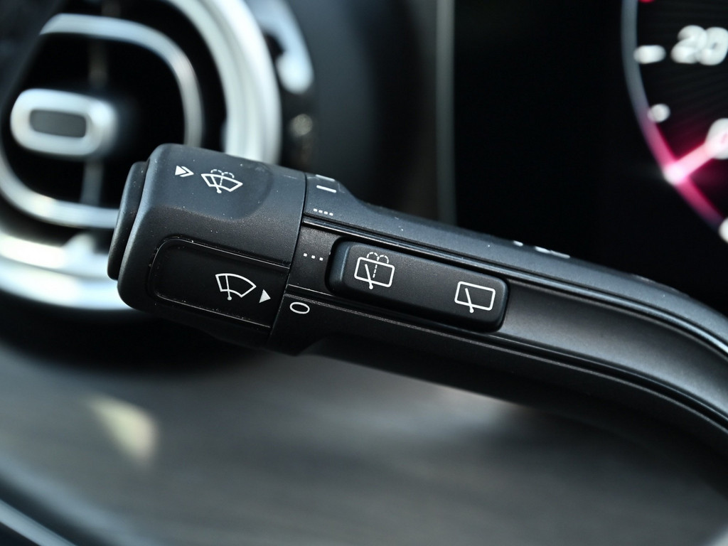 Bild 19 - V 220 d 4MATIC AVANTGARDE Lang