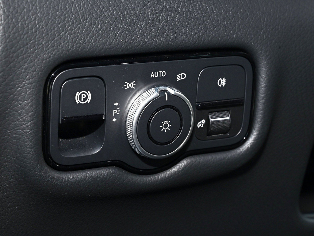 Bild 20 - V 220 d 4MATIC AVANTGARDE Lang