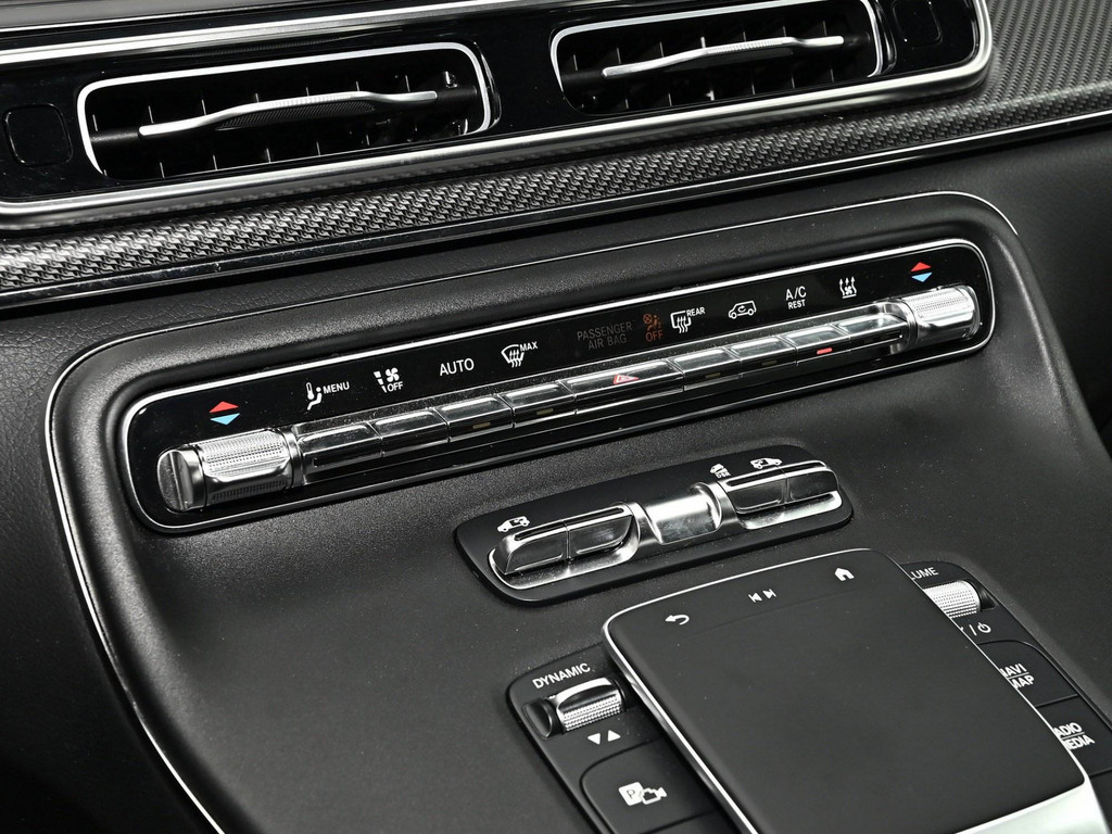Bild 14 - V 300 d 4MATIC AVANTGARDE AMG Lang