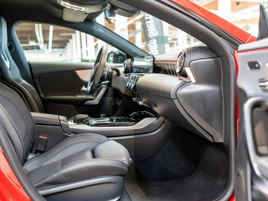 Bild 2 - CLA 45 AMG S 4M +  Coupé Performance