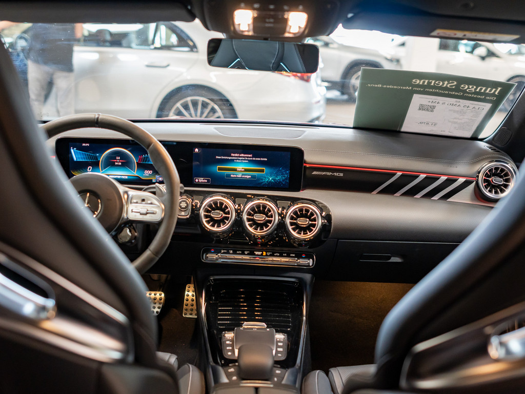 Bild 8 - CLA 45 AMG S 4M +  Coupé Performance