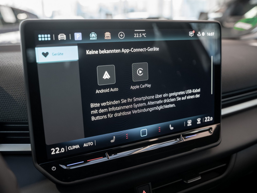 Bild 17 - T-Roc Style 1.5 l eTSI DSG AHK el.Heck AUT