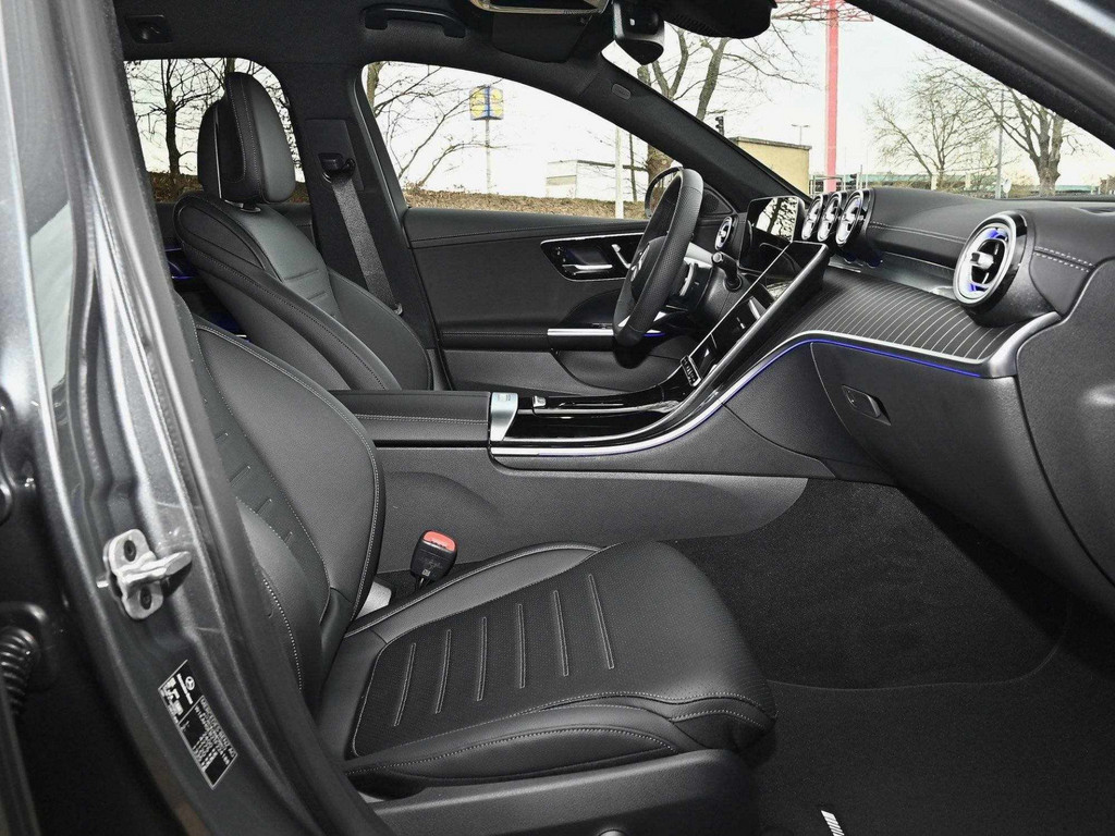 Bild 3 - C 220 d T-Modell AMG Line