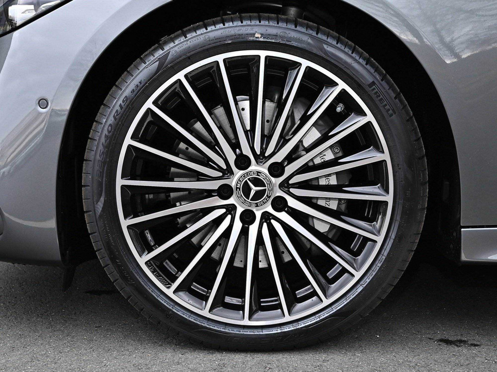 Bild 6 - C 220 d T-Modell AMG Line