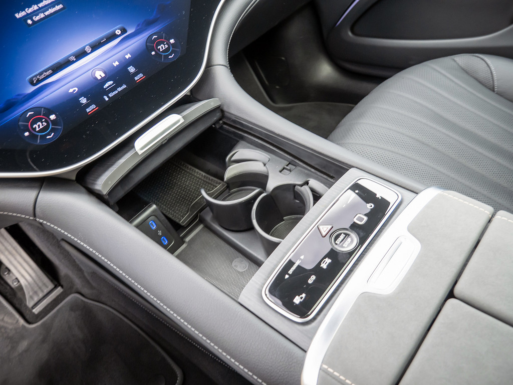Bild 16 - EQS 450 + AMG Sport Premium + Hyperscreen