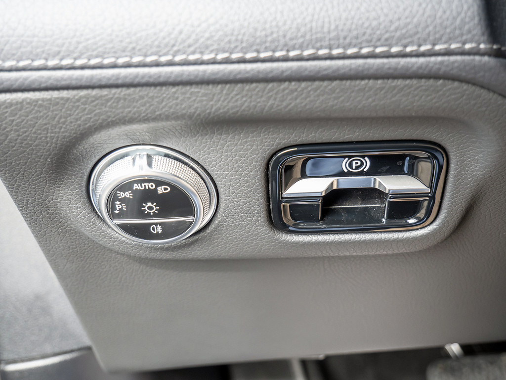 Bild 20 - EQS 450 + AMG Sport Premium + Hyperscreen