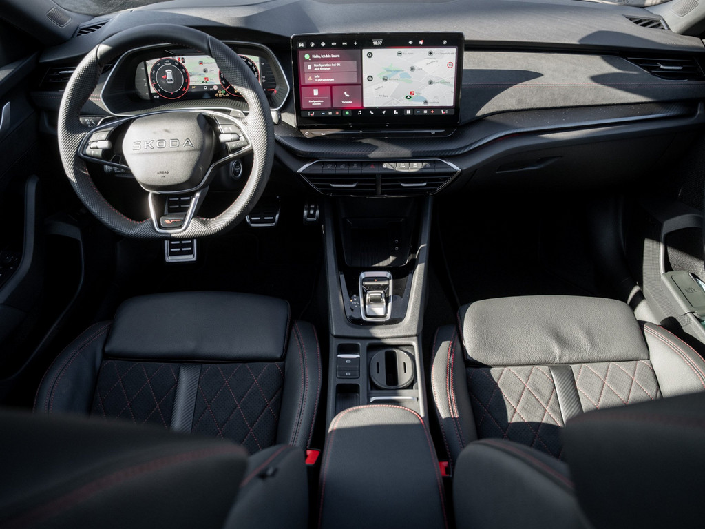 Bild 14 - Octavia Combi RS 2.0 TSI DSG AHK Navi Pano 360 LM