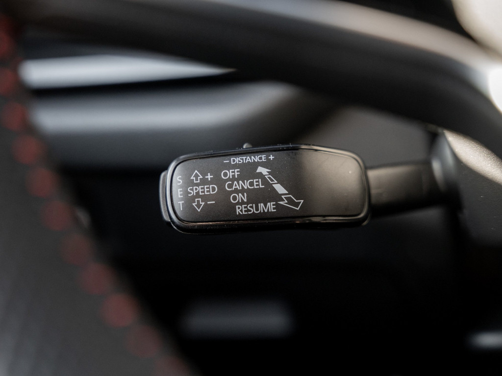 Bild 30 - Octavia Combi RS 2.0 TSI DSG AHK Navi Pano 360 LM