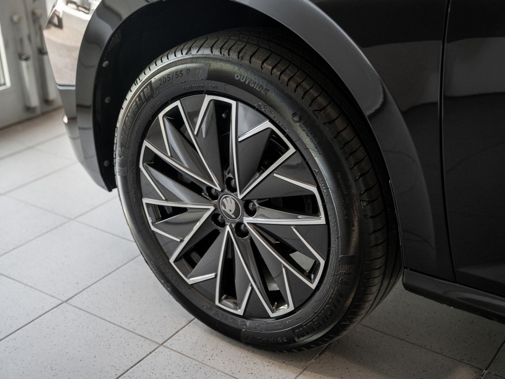 Bild 8 - Kamiq Tour 1.0 TSI Kam. Virtual KeyLess KlimaA
