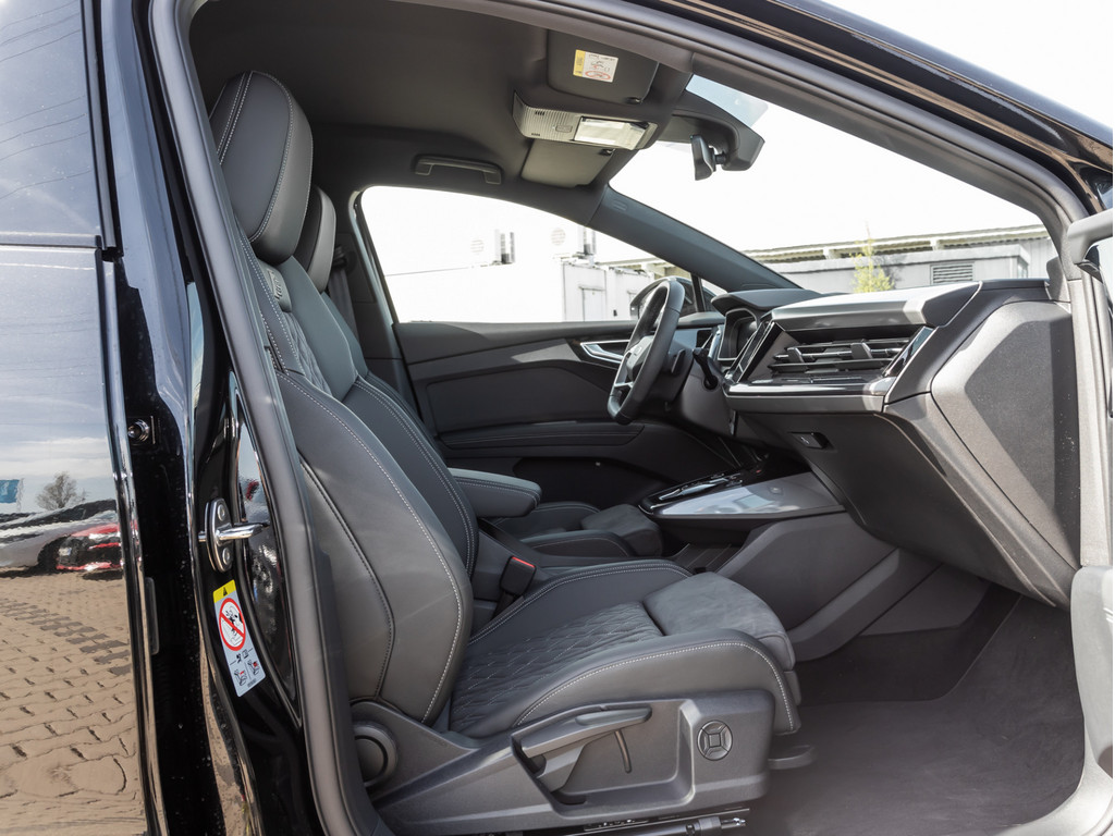 Bild 3 - Q4 45 e-tron quattro S Line AHK
