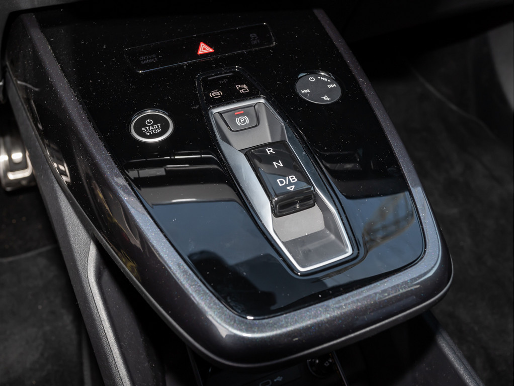 Bild 14 - Q4 45 e-tron quattro S Line AHK