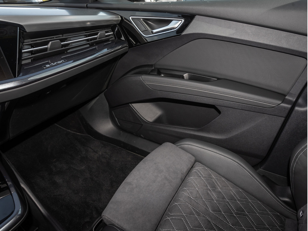 Bild 15 - Q4 45 e-tron quattro S Line AHK