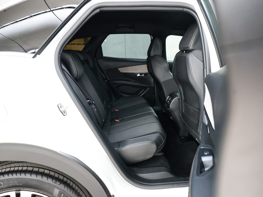 Bild 4 - 3008 GT HYBRID 136 e-DSC6