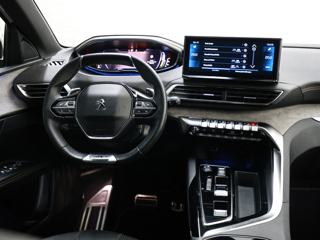 Bild 8 - 3008 GT HYBRID 136 e-DSC6