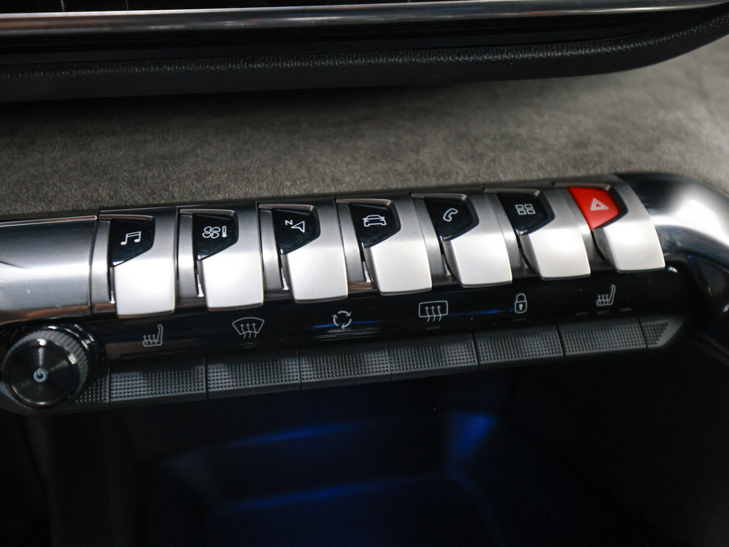 Bild 13 - 3008 GT HYBRID 136 e-DSC6