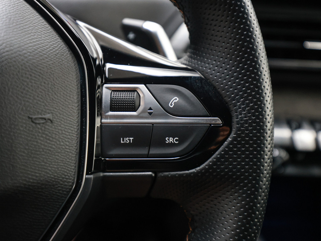 Bild 18 - 3008 GT HYBRID 136 e-DSC6