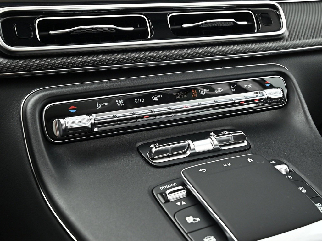 Bild 14 - V 300 d 4MATIC AVANTGARDE AMG Line Lang