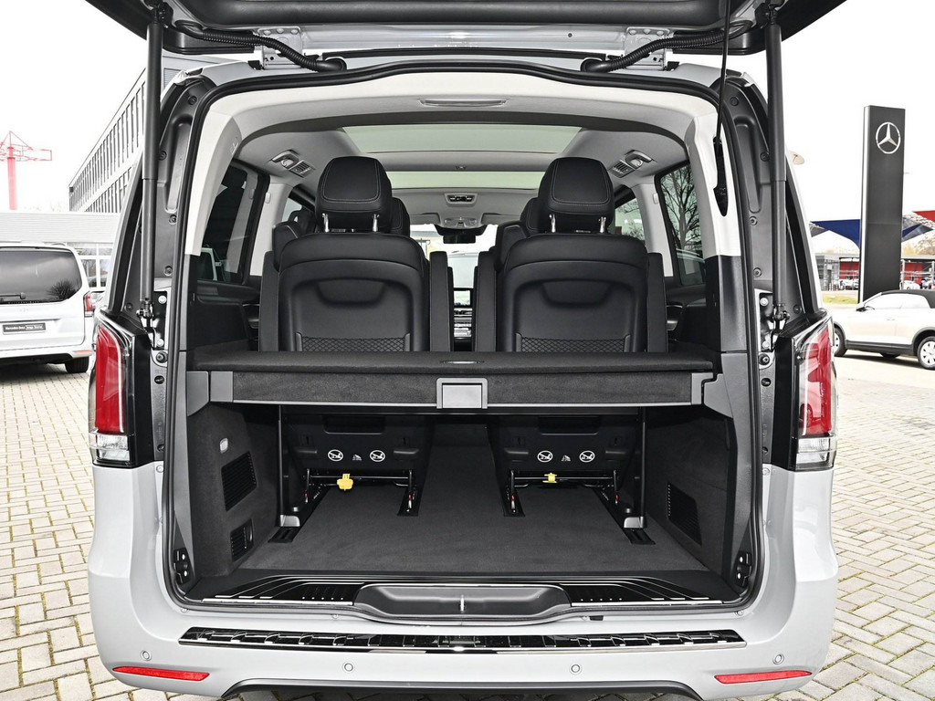 Bild 29 - V 300 d 4MATIC AVANTGARDE AMG Line Lang