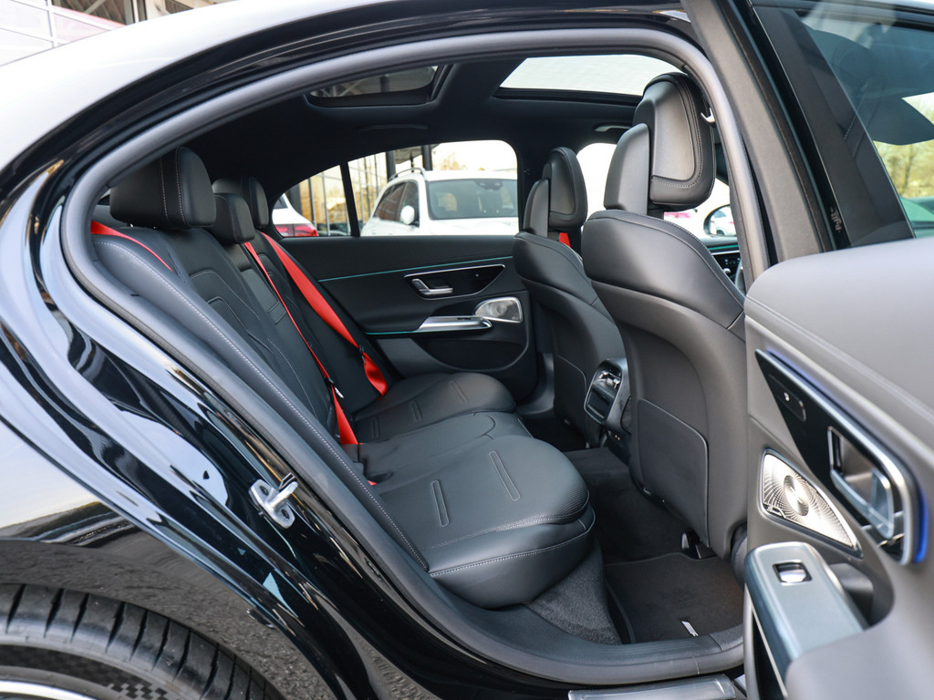 Bild 5 - E 53 AMG Hybrid 4M + Limousine