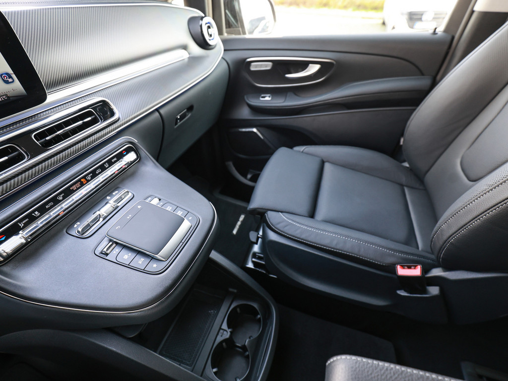 Bild 15 - V 300 d 4MATIC AVANTGARDE AMG Line Lang